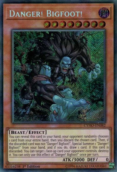 Danger! Bigfoot! (Secret Rare) [CYHO-EN082-SeR]