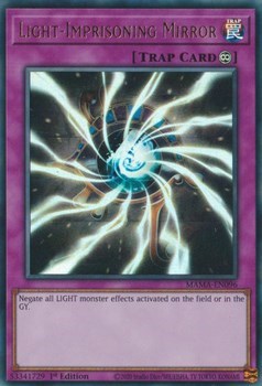 Light-Imprisoning Mirror (Ultra Rare) [MAMA-EN096-UR]